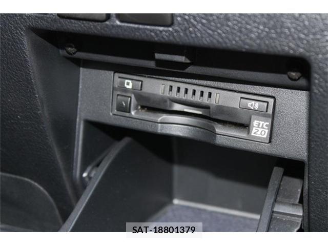 Toyota ALPHARD 2019-05 8128676-3