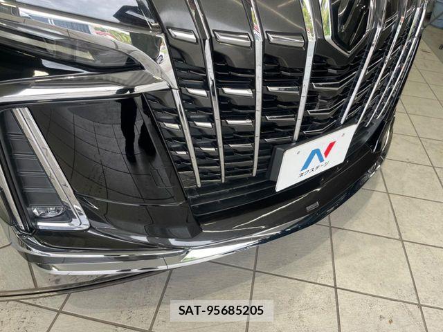 Toyota ALPHARD 2018-09 8128687-2
