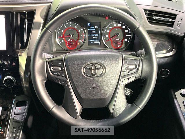 Toyota ALPHARD 2021-07 8128658-11