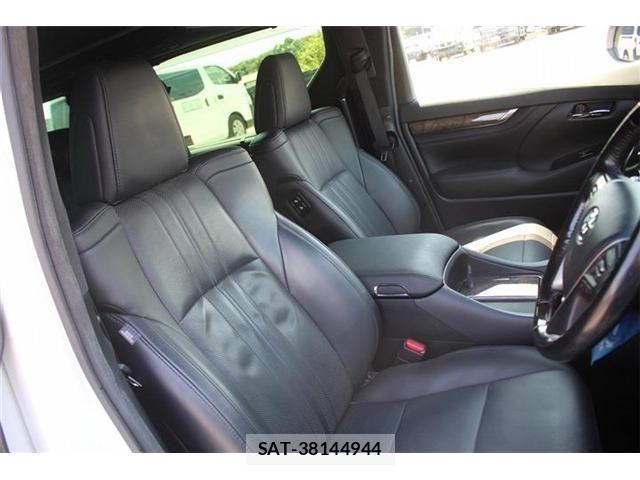 Toyota ALPHARD 2019-10 8128684-16