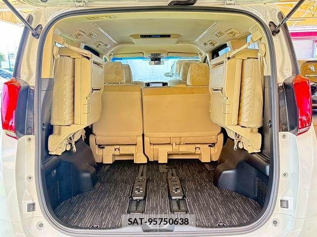 Toyota ALPHARD 2022-07 8145405-11
