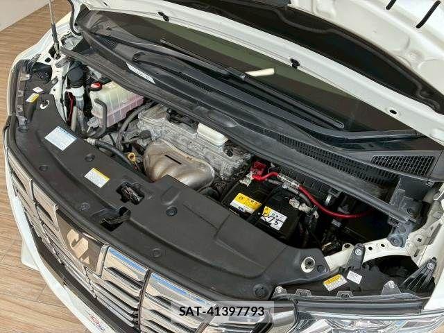 Toyota ALPHARD 2016-05 8145403-19
