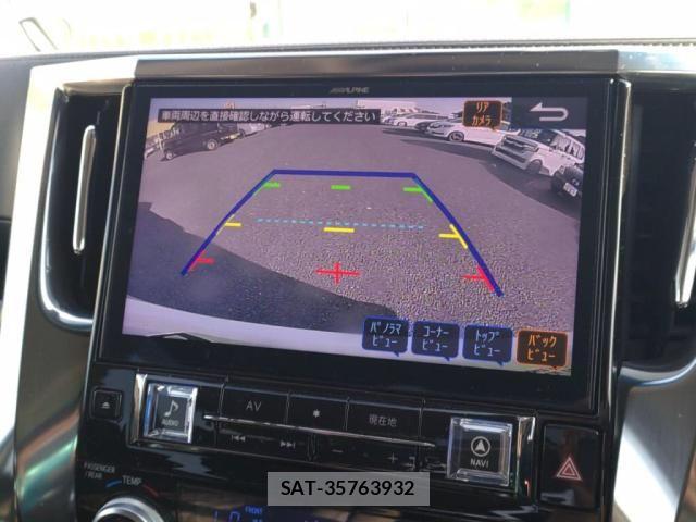 Toyota ALPHARD 2019-08 8145402-17