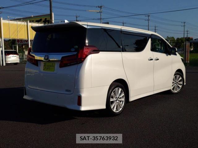 Toyota ALPHARD 2019-08 8145402-1