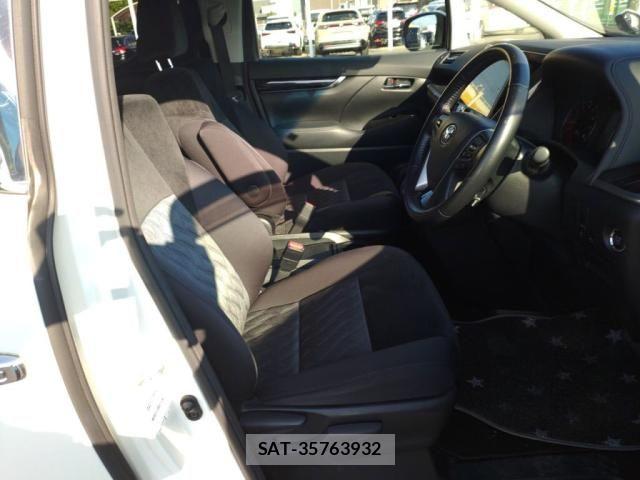 Toyota ALPHARD 2019-08 8145402-20