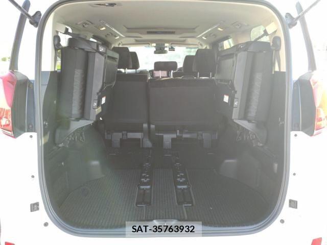Toyota ALPHARD 2019-08 8145402-26