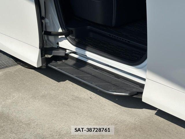Toyota ALPHARD 2025-07 8145398-23