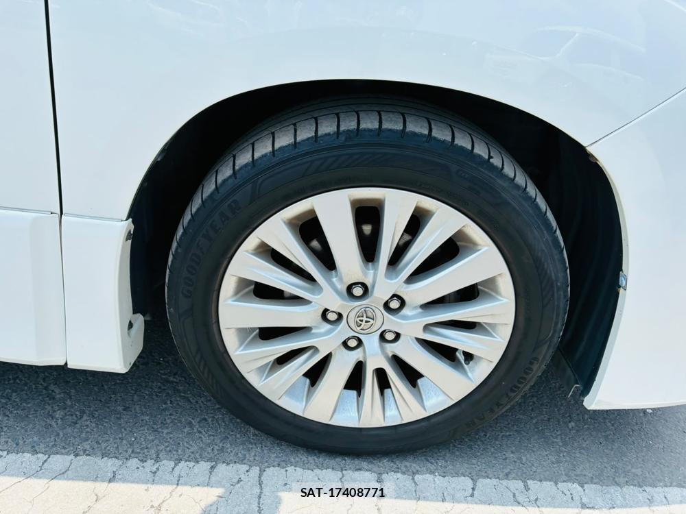 Toyota ALPHARD 2011-12 8083199-28