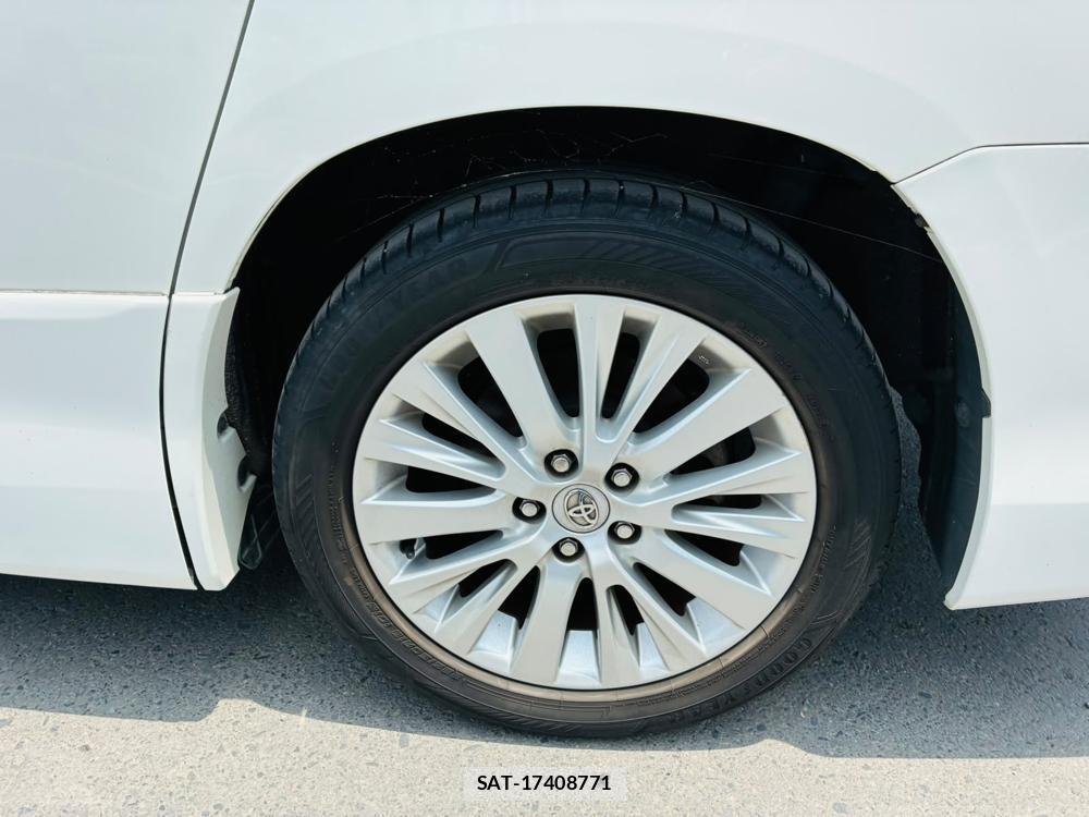 Toyota ALPHARD 2011-12 8083199-30