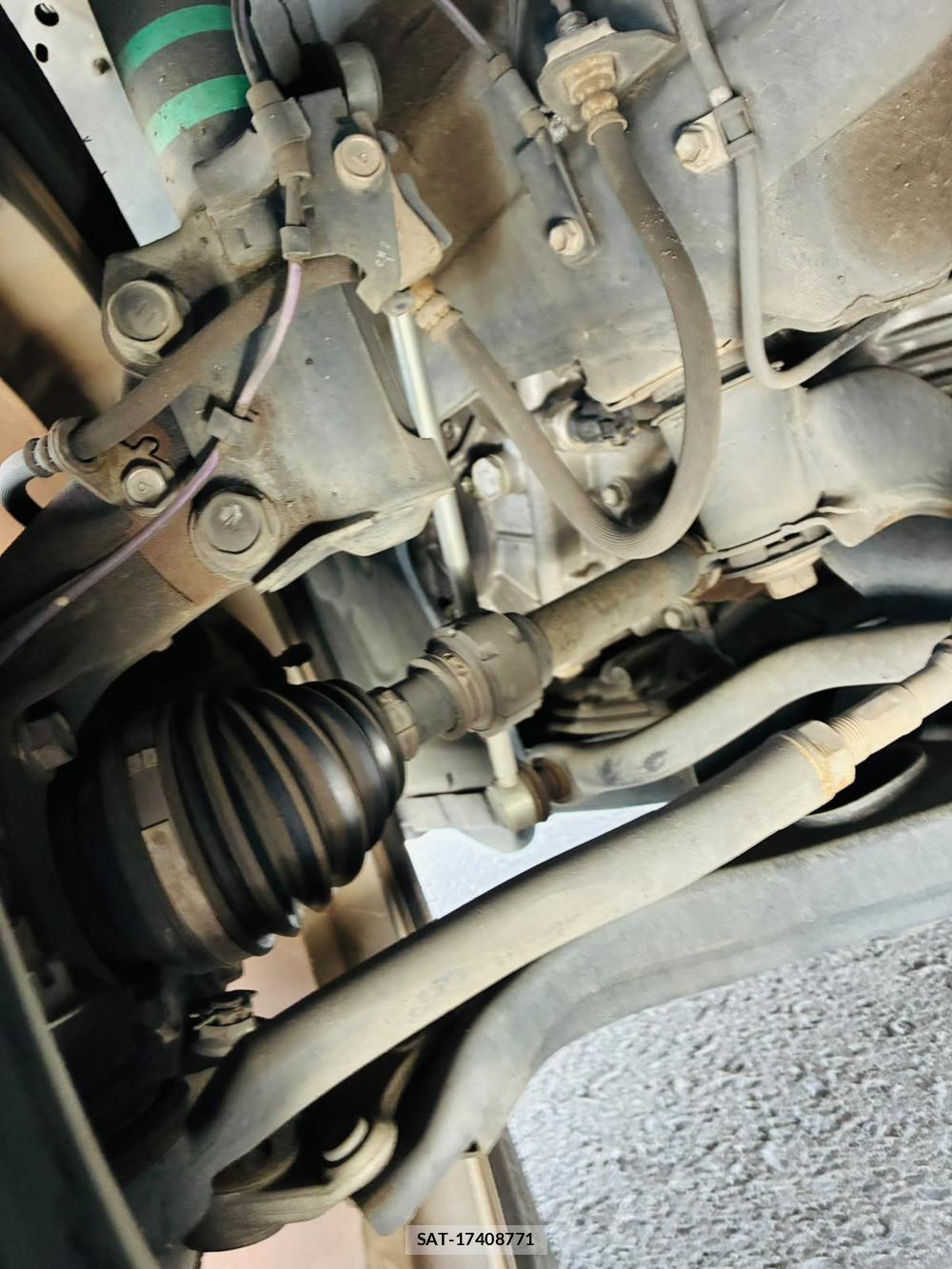 Toyota ALPHARD 2011-12 8083199-34