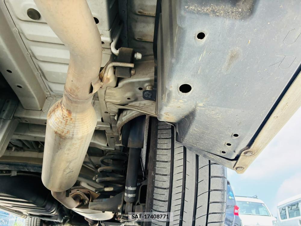 Toyota ALPHARD 2011-12 8083199-36