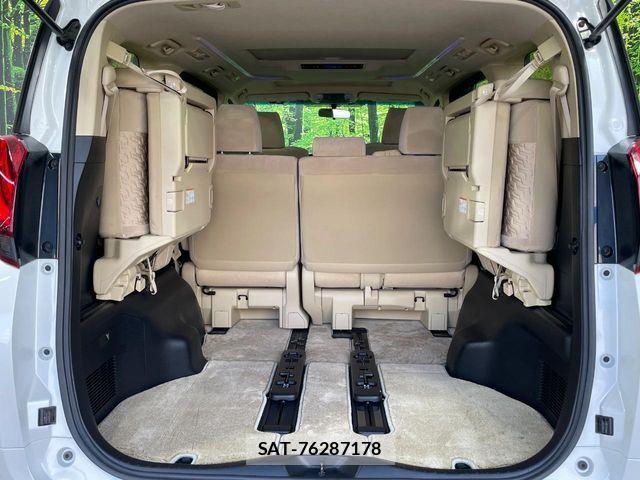 Toyota ALPHARD 2017-07 8145407-10