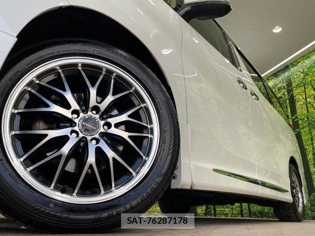 Toyota ALPHARD 2017-07 8145407-13