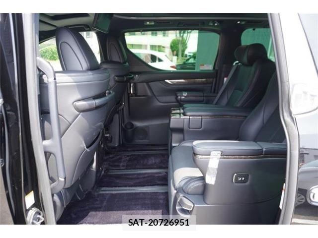 Toyota ALPHARD 2021-07 8157868-15