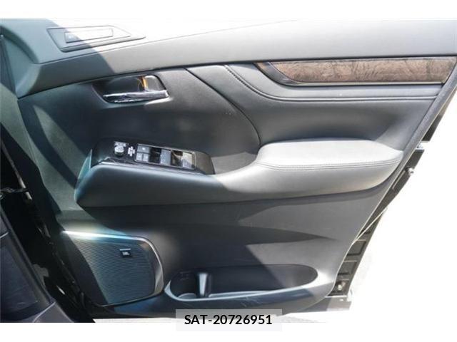 Toyota ALPHARD 2021-07 8157868-27