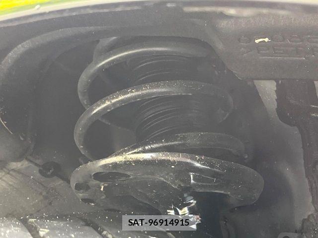 Toyota ALPHARD 2023-02 8157870-9