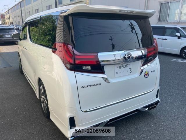 Toyota ALPHARD 2015-08 8157878-5