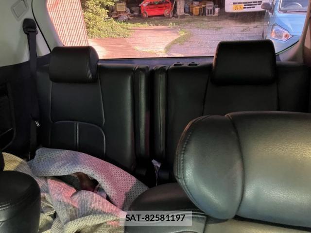 Toyota ALPHARD 2017-01 8157877-15