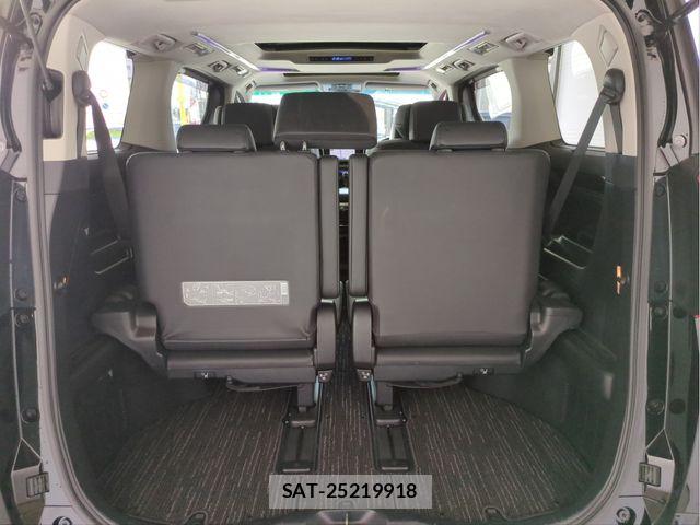 Toyota ALPHARD 2021-05 8157874-6