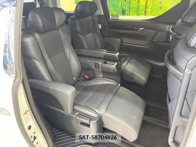 Toyota ALPHARD 2022-01 8157869-8