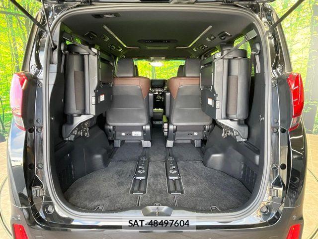 Toyota ALPHARD 2017-05 8157873-11