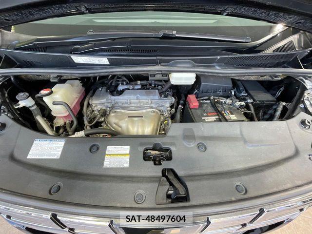 Toyota ALPHARD 2017-05 8157873-18