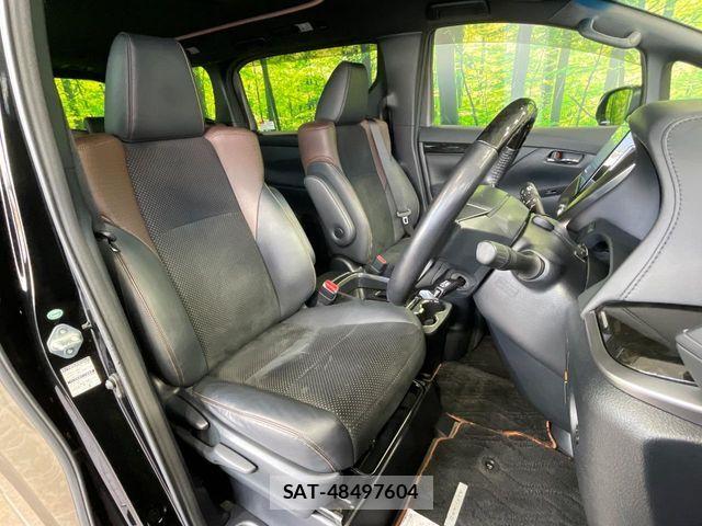 Toyota ALPHARD 2017-05 8157873-8