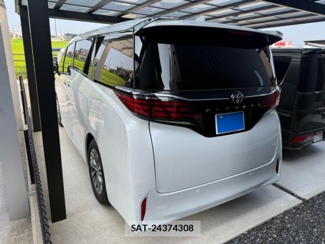 Toyota ALPHARD 2025-08 8157862-1