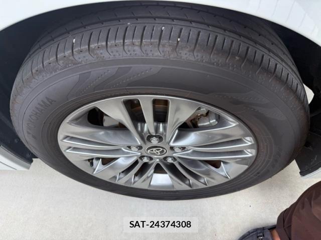 Toyota ALPHARD 2025-08 8157862-2