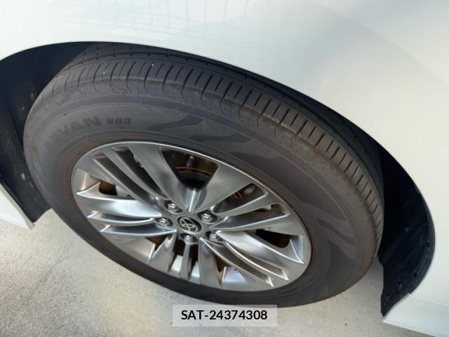 Toyota ALPHARD 2025-08 8157862-3
