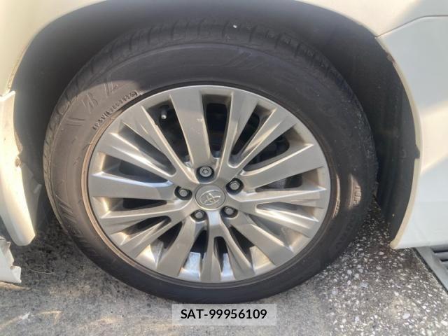 Toyota ALPHARD 2013-09 8157885-7