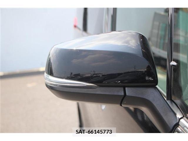 Toyota ALPHARD 2021-06 8157871-14