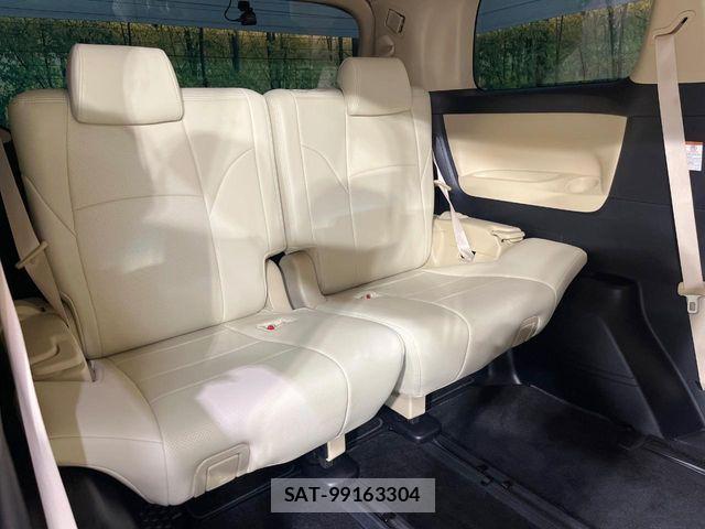 Toyota ALPHARD 2019-01 8157876-9