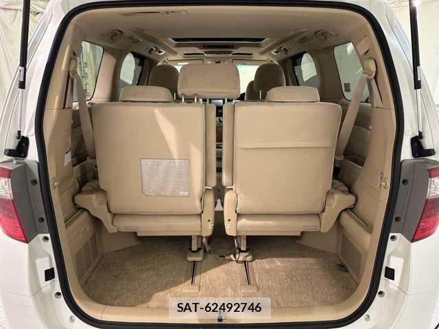 Toyota ALPHARD 2009-11 8157886-29