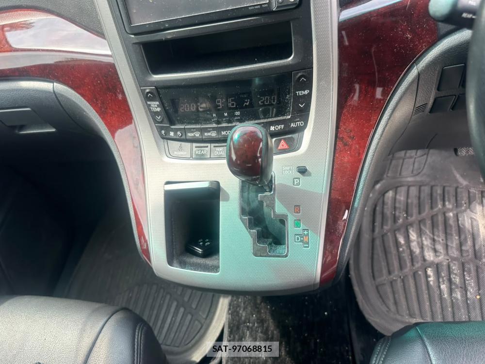 Toyota ALPHARD 2010-05 7686375-17