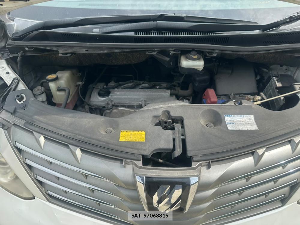 Toyota ALPHARD 2010-05 7686375-37