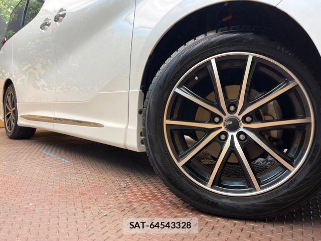 Toyota ALPHARD 2019-08 8206093-14