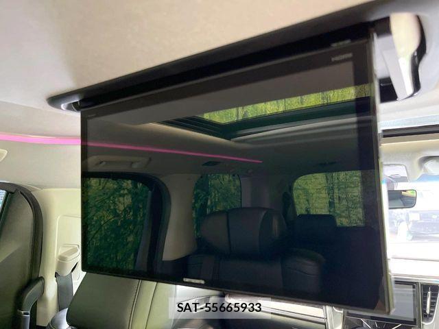 Toyota ALPHARD 2018-09 8206106-3