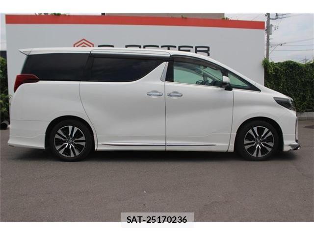 Toyota ALPHARD 2020-07 8206103-8