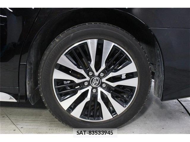 Toyota ALPHARD 2018-09 8206123-24