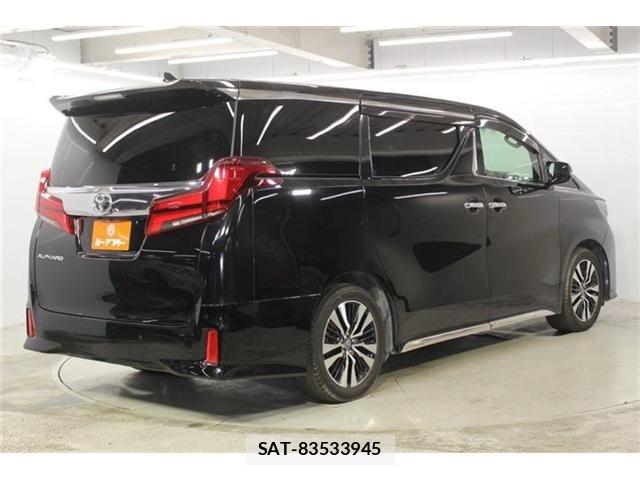 Toyota ALPHARD 2018-09 8206123-4