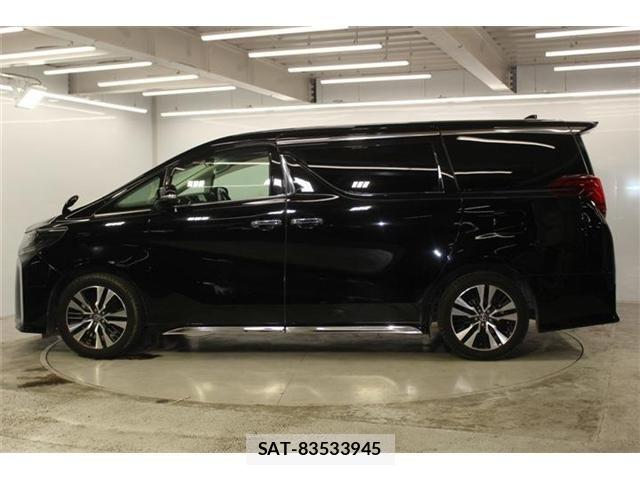 Toyota ALPHARD 2018-09 8206123-7