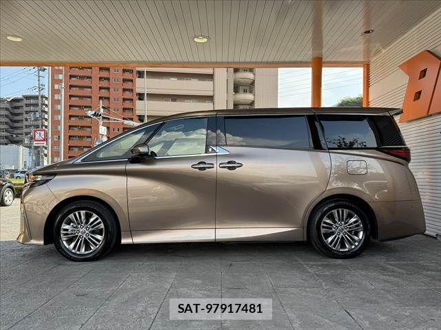 Toyota ALPHARD 2024-11 8206065-11