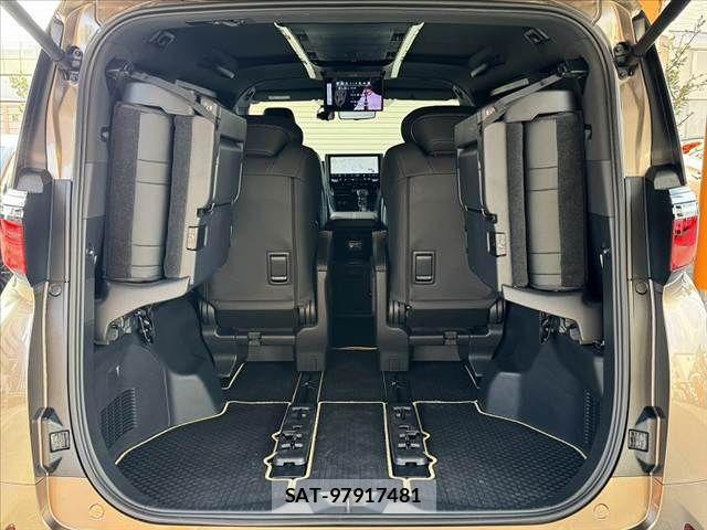 Toyota ALPHARD 2024-11 8206065-20