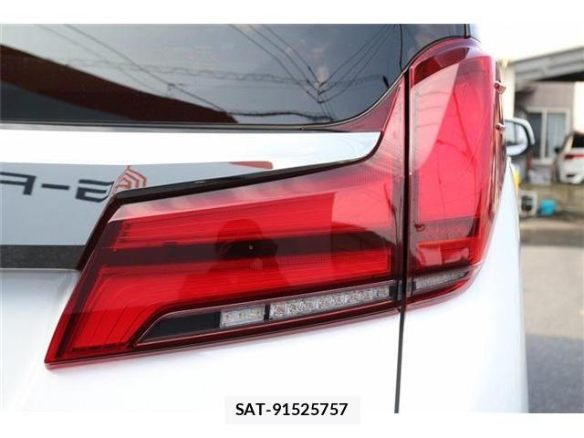 Toyota ALPHARD 2021-01 8206112-12