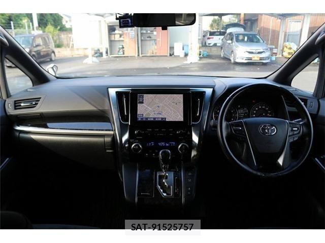 Toyota ALPHARD 2021-01 8206112-15