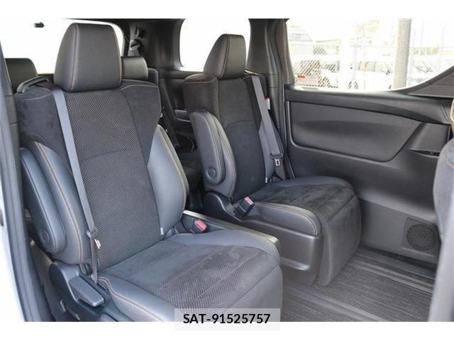 Toyota ALPHARD 2021-01 8206112-17