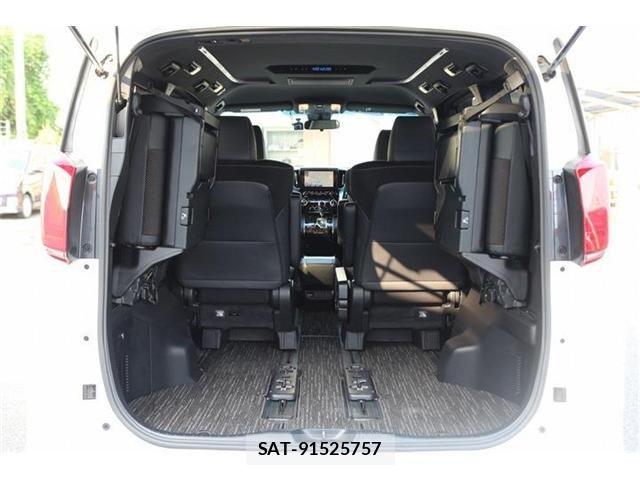 Toyota ALPHARD 2021-01 8206112-19