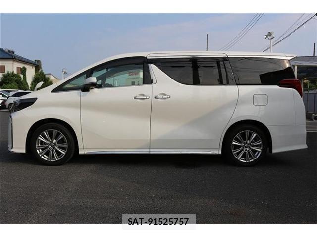 Toyota ALPHARD 2021-01 8206112-8