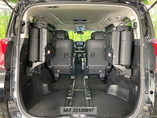 Toyota ALPHARD 2019-11 8206096-11